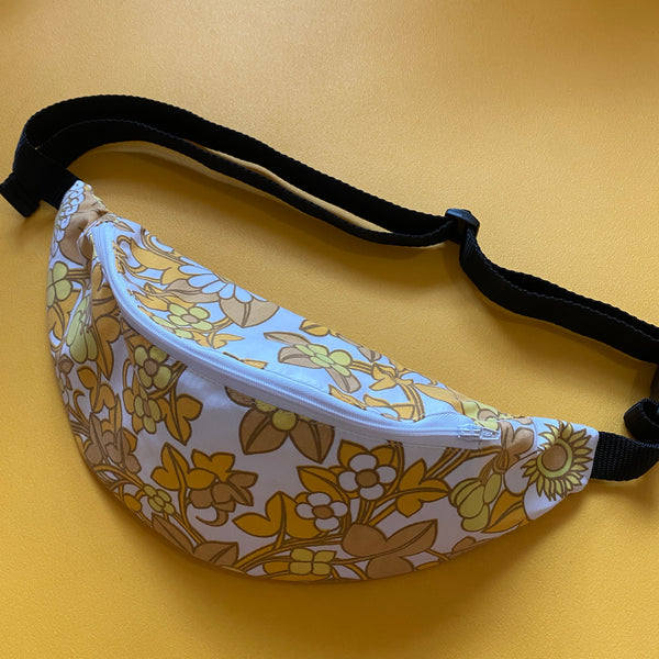 Retro Fabric bumbag Preorder (43)