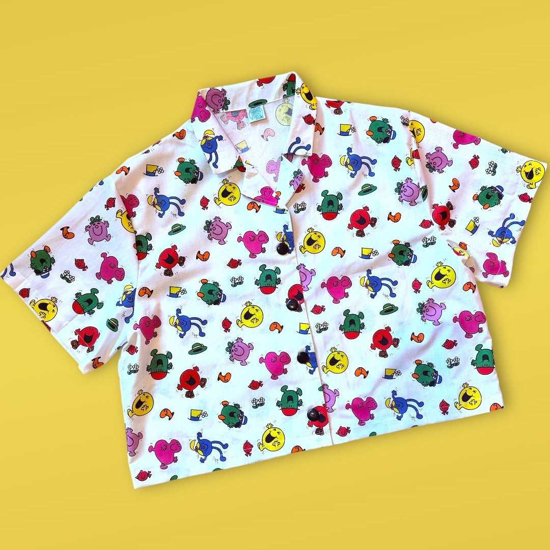 CHOOSE YOUR SIZE - Cropped Shirt