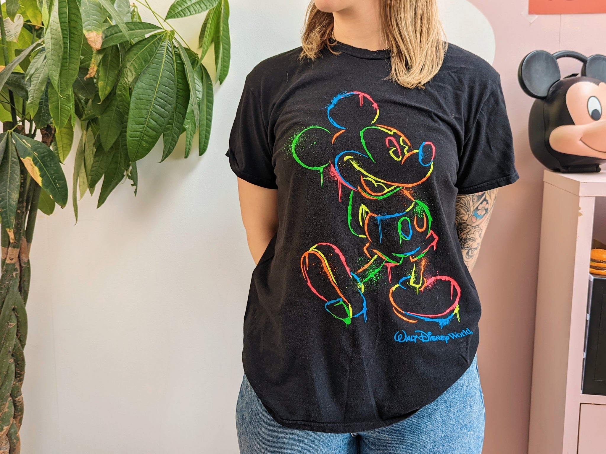 Vtg Handpicked Disney T-shirt