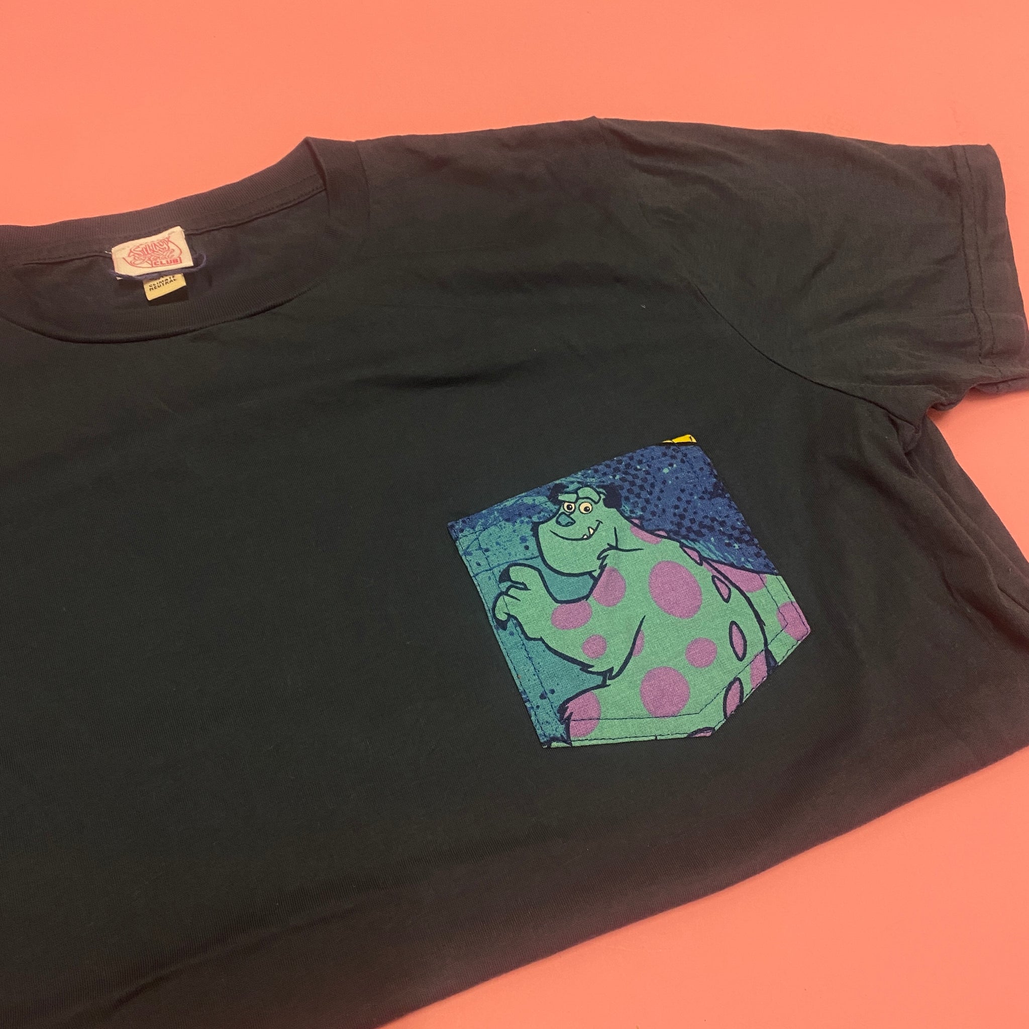 Pocket T-shirt. Ltd Edition - Size XS