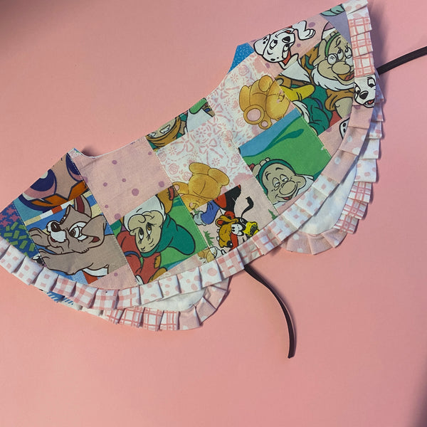 Cute kitsch faux collar