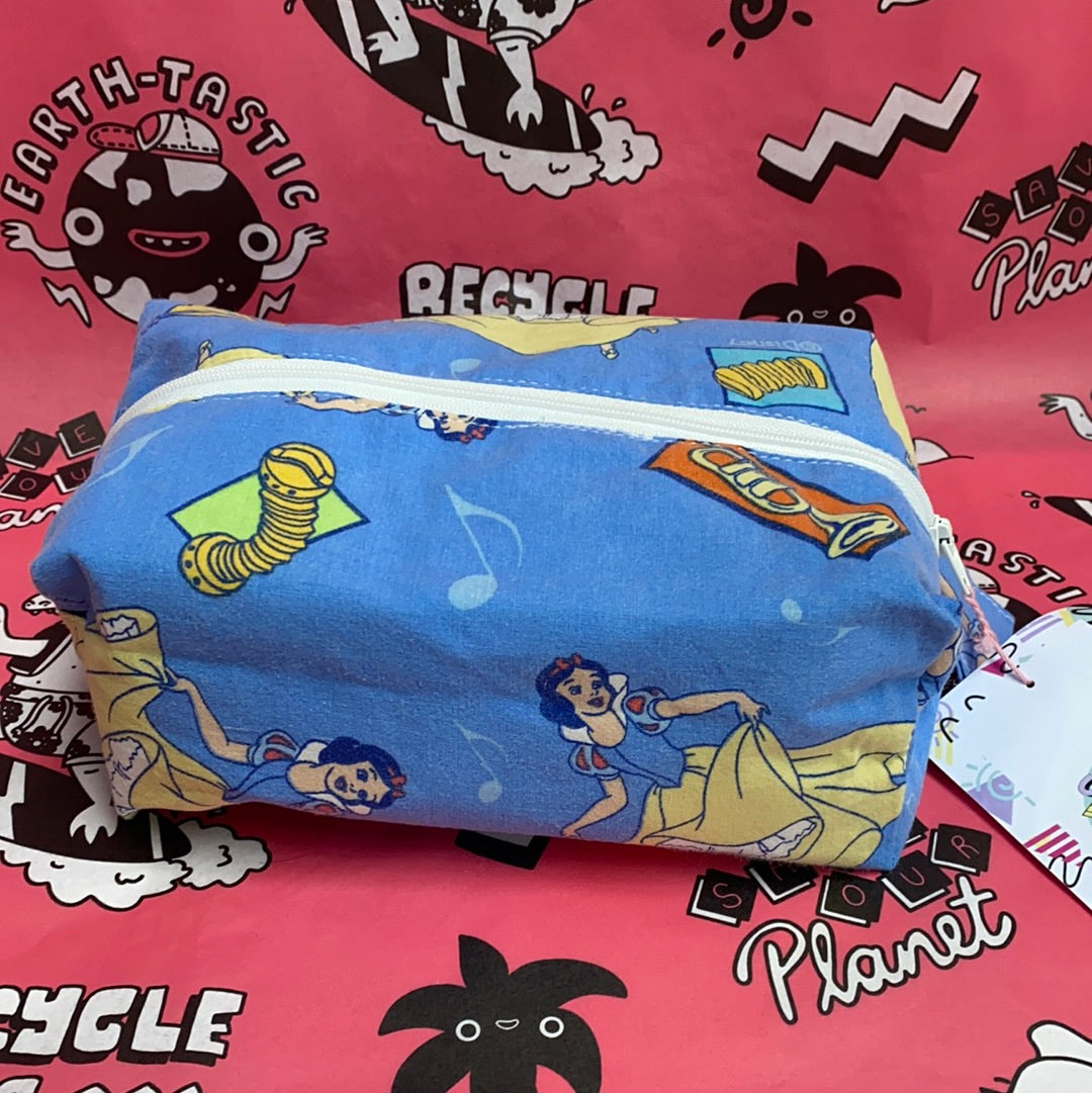 Make up bag / Pencil case