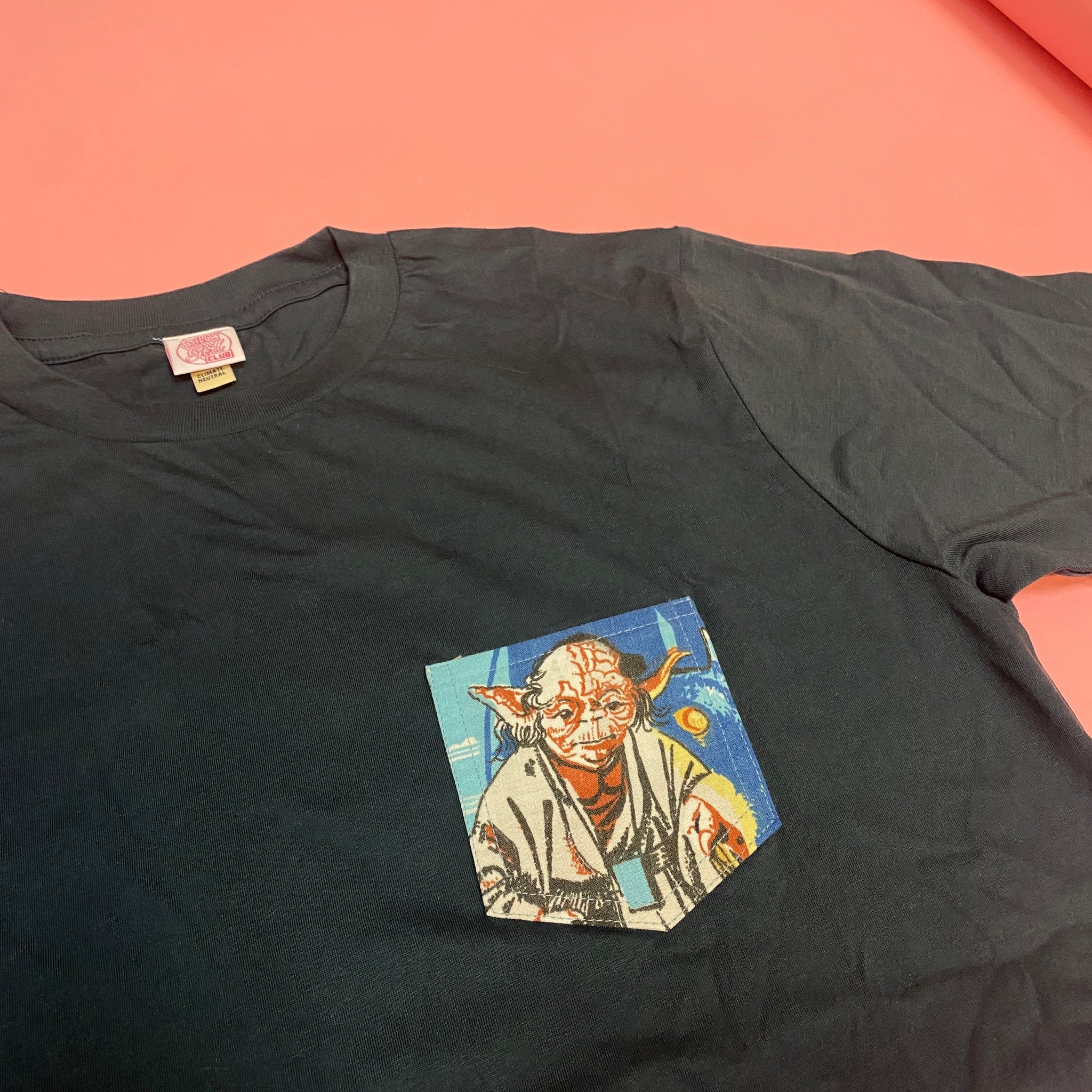 Pocket T-shirt. Ltd Edition - Size M